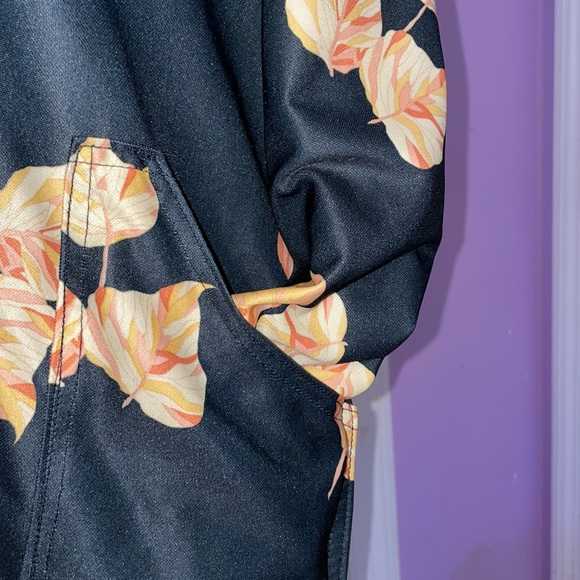 Hand Made Printed 2 Piece Skirt Set- Large - Picture 4 of 12